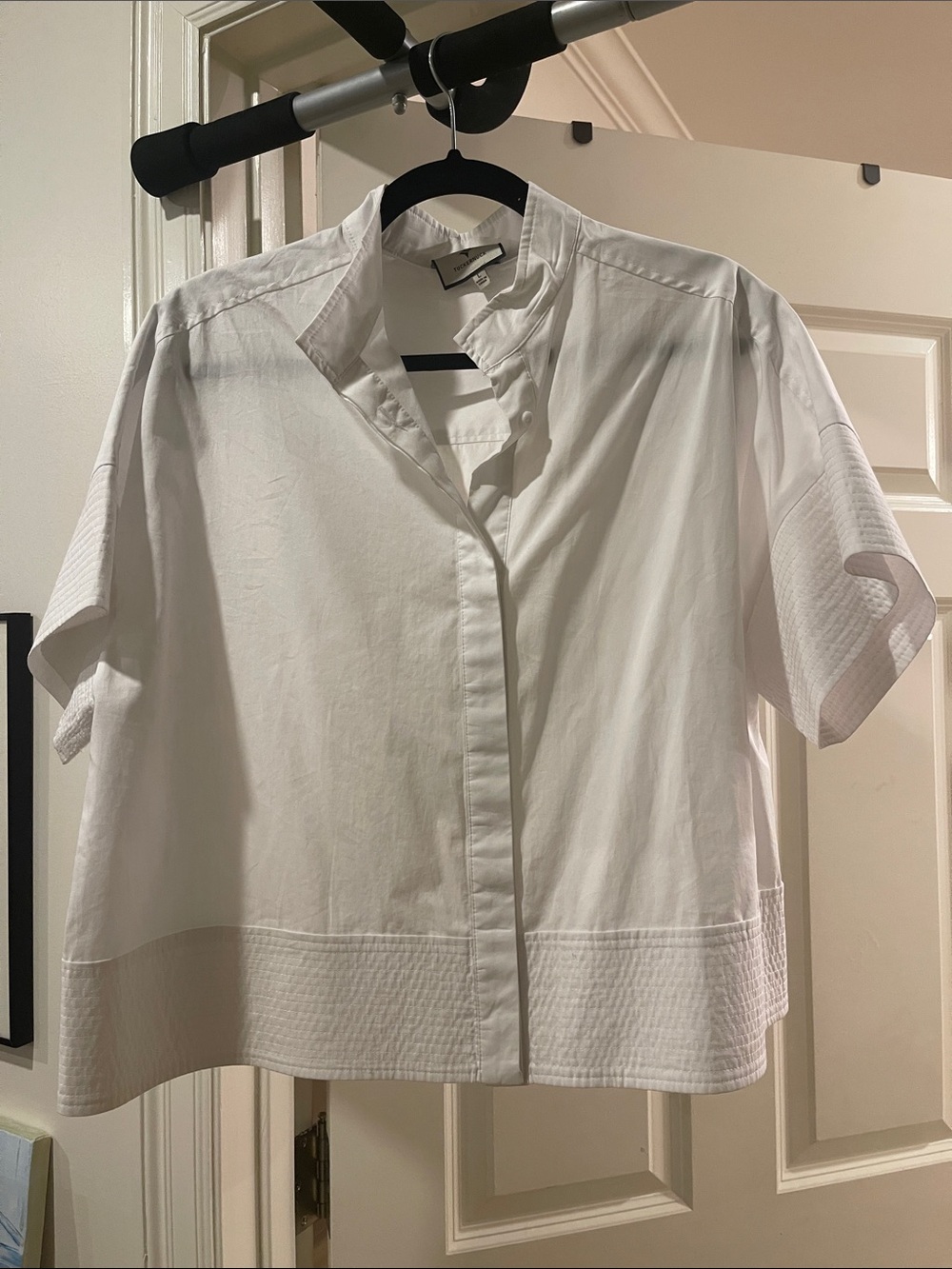 Tuckernuck White Short-Sleeve Boxy Button-Down Shirt